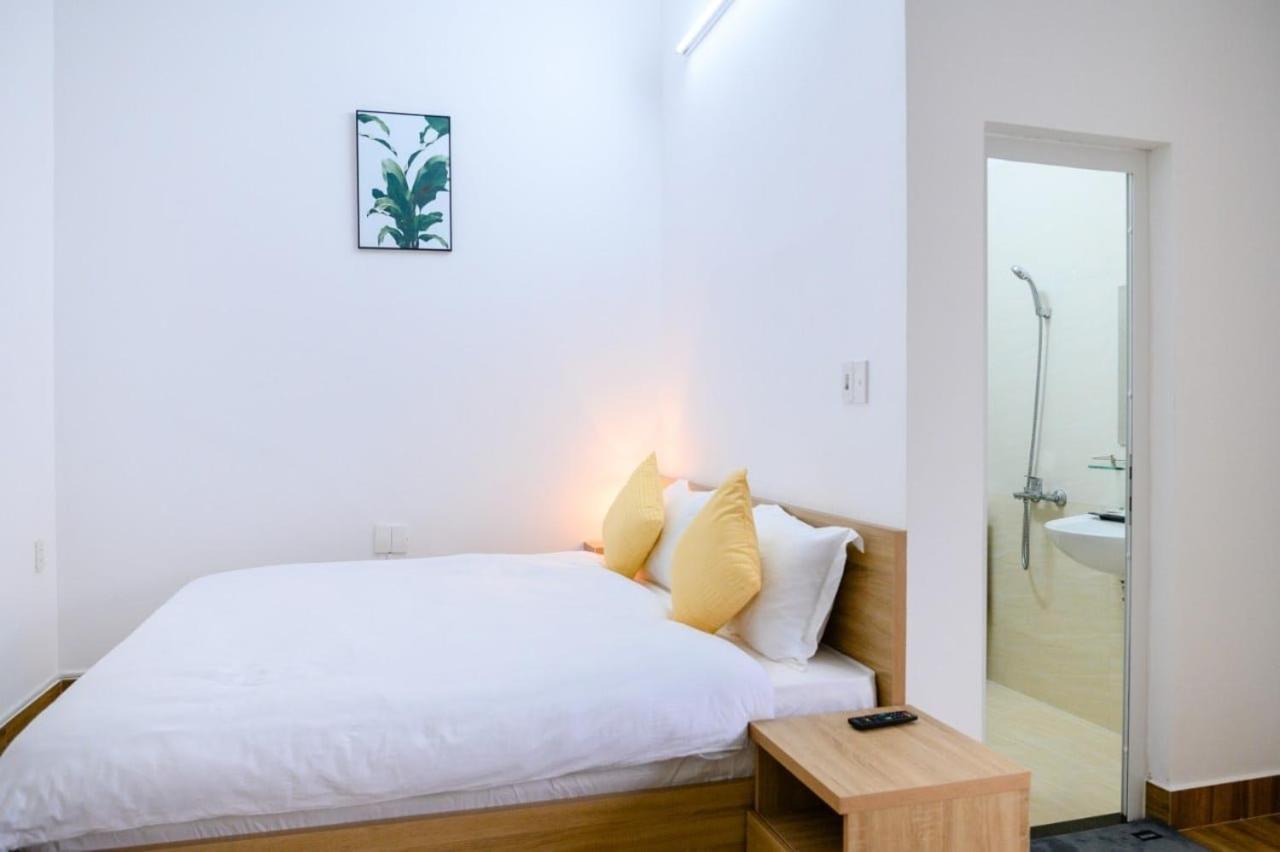 Familia Hotel Hué Extérieur photo